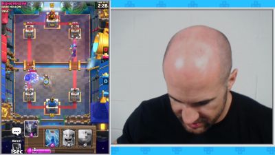 CESARO_PLAYS_THE_CLASH_DECKS_YOU_BUILT_HIM212121_Clash_with_Cesaro__7_--_UpUpDownD_mp40462.jpg