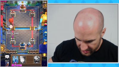 CESARO_PLAYS_THE_CLASH_DECKS_YOU_BUILT_HIM212121_Clash_with_Cesaro__7_--_UpUpDownD_mp40610.jpg