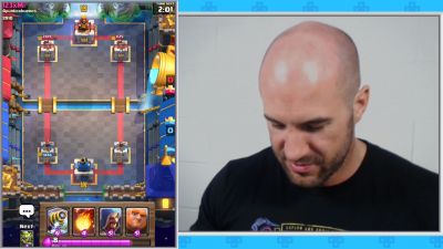CESARO_PLAYS_THE_CLASH_DECKS_YOU_BUILT_HIM212121_Clash_with_Cesaro__7_--_UpUpDownD_mp40647.jpg