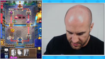 CESARO_PLAYS_THE_CLASH_DECKS_YOU_BUILT_HIM212121_Clash_with_Cesaro__7_--_UpUpDownD_mp40667.jpg