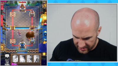 CESARO_PLAYS_THE_CLASH_DECKS_YOU_BUILT_HIM212121_Clash_with_Cesaro__7_--_UpUpDownD_mp40690.jpg