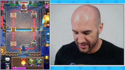 CESARO_PLAYS_THE_CLASH_DECKS_YOU_BUILT_HIM212121_Clash_with_Cesaro__7_--_UpUpDownD_mp40708.jpg