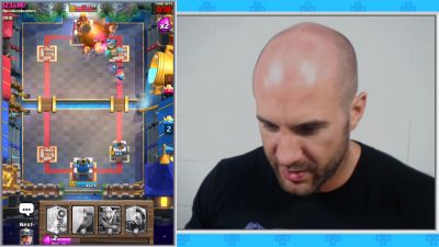 CESARO_PLAYS_THE_CLASH_DECKS_YOU_BUILT_HIM212121_Clash_with_Cesaro__7_--_UpUpDownD_mp40743.jpg