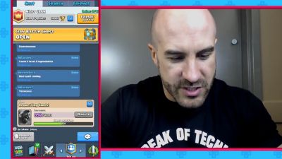CESARO_dishes_pains___answers_your_CLASH_ROYALE_questions___2_--_UpUpDownDown_P_mp40037.jpg