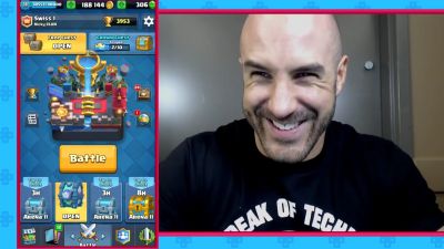 CESARO_dishes_pains___answers_your_CLASH_ROYALE_questions___2_--_UpUpDownDown_P_mp40044.jpg