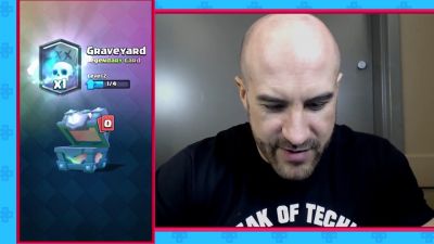 CESARO_dishes_pains___answers_your_CLASH_ROYALE_questions___2_--_UpUpDownDown_P_mp40111.jpg