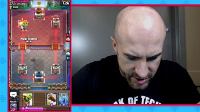 CESARO_dishes_pains___answers_your_CLASH_ROYALE_questions___2_--_UpUpDownDown_P_mp40188~0.jpg