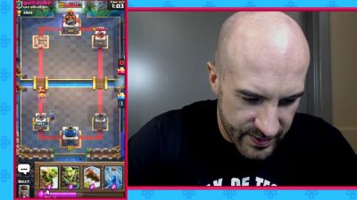 CESARO_dishes_pains___answers_your_CLASH_ROYALE_questions___2_--_UpUpDownDown_P_mp40206~0.jpg