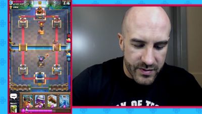 CESARO_dishes_pains___answers_your_CLASH_ROYALE_questions___2_--_UpUpDownDown_P_mp40316.jpg