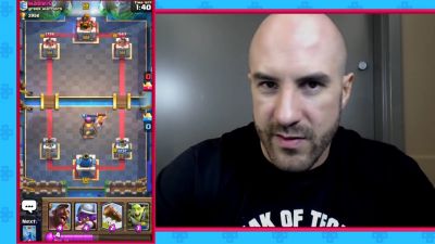 CESARO_dishes_pains___answers_your_CLASH_ROYALE_questions___2_--_UpUpDownDown_P_mp40346.jpg