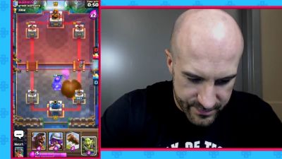 CESARO_dishes_pains___answers_your_CLASH_ROYALE_questions___2_--_UpUpDownDown_P_mp40378.jpg