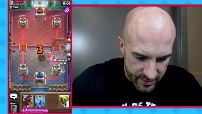 CESARO_dishes_pains___answers_your_CLASH_ROYALE_questions___2_--_UpUpDownDown_P_mp40414.jpg