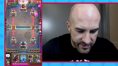 CESARO_dishes_pains___answers_your_CLASH_ROYALE_questions___2_--_UpUpDownDown_P_mp40419.jpg