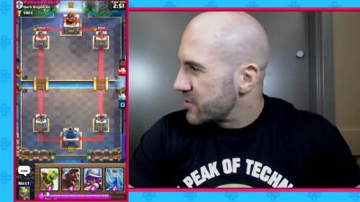 CESARO_dishes_pains___answers_your_CLASH_ROYALE_questions___2_--_UpUpDownDown_P_mp40469.jpg