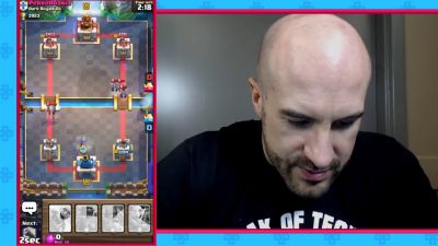 CESARO_dishes_pains___answers_your_CLASH_ROYALE_questions___2_--_UpUpDownDown_P_mp40491.jpg