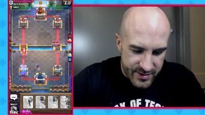 CESARO_dishes_pains___answers_your_CLASH_ROYALE_questions___2_--_UpUpDownDown_P_mp40492.jpg