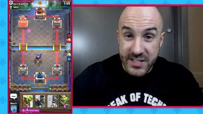 CESARO_dishes_pains___answers_your_CLASH_ROYALE_questions___2_--_UpUpDownDown_P_mp40504.jpg
