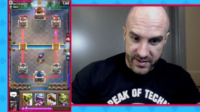CESARO_dishes_pains___answers_your_CLASH_ROYALE_questions___2_--_UpUpDownDown_P_mp40544.jpg