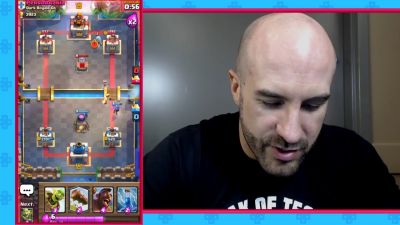 CESARO_dishes_pains___answers_your_CLASH_ROYALE_questions___2_--_UpUpDownDown_P_mp40598.jpg