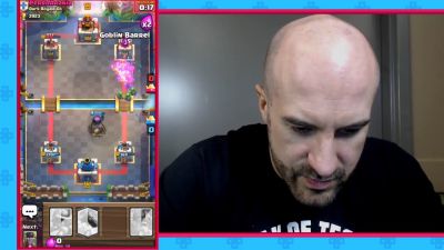 CESARO_dishes_pains___answers_your_CLASH_ROYALE_questions___2_--_UpUpDownDown_P_mp40634.jpg