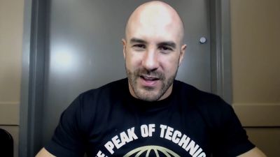 CESARO_dishes_pains___answers_your_CLASH_ROYALE_questions___2_--_UpUpDownDown_P_mp40682.jpg