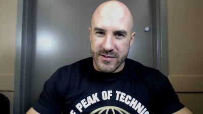 CESARO_dishes_pains___answers_your_CLASH_ROYALE_questions___2_--_UpUpDownDown_P_mp40683.jpg