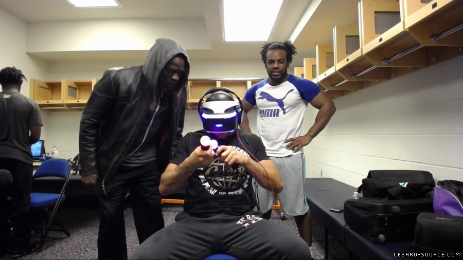 CESARO_plays_THE_LONDON_HEIST_VR_feat__KEVIN_OWENS__ROMAN_REIGNS___SAMI_ZAYN_--_mp40323.jpg