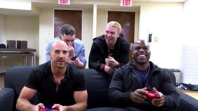 CESARO_vs__APOLLO_CREWS_-_FIFA_18_Superstar_Tournament_-_Gamer_Gauntlet_mp40364.jpg