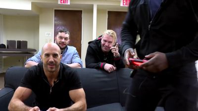 CESARO_vs__APOLLO_CREWS_-_FIFA_18_Superstar_Tournament_-_Gamer_Gauntlet_mp40468.jpg