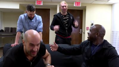 CESARO_vs__APOLLO_CREWS_-_FIFA_18_Superstar_Tournament_-_Gamer_Gauntlet_mp40527.jpg