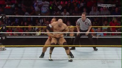 Cesaro-RAW_9-14-15_mp4_20150915_210320_769.jpg