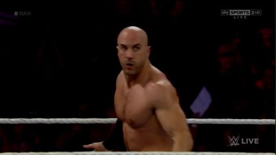 Cesaro-RAW_9-14-15_mp4_20150915_210503_733.jpg