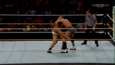 Cesaro-RAW_9-14-15_mp4_20150915_210529_429.jpg