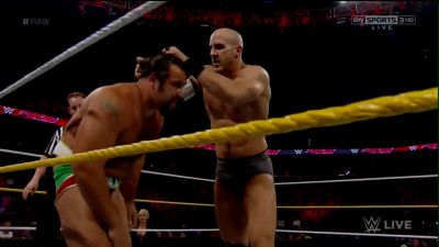Cesaro-RAW_9-14-15_mp4_20150915_210610_968.jpg