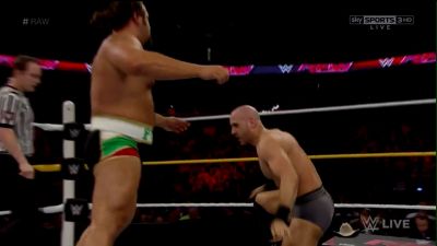 Cesaro-RAW_9-14-15_mp4_20150915_210637_823.jpg