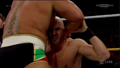 Cesaro-RAW_9-14-15_mp4_20150915_210649_395.jpg