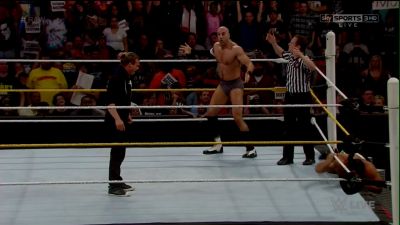 Cesaro-RAW_9-14-15_mp4_20150915_210750_062.jpg