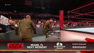 Cesaro_12_25_17_mp40308.jpg