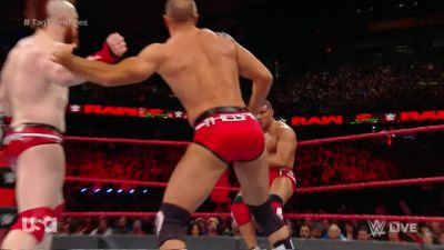 Cesaro_12_25_17_mp40467.jpg