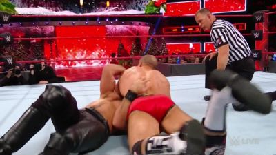 Cesaro_12_25_17_mp40570.jpg