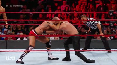 Cesaro_12_25_17_mp40613.jpg