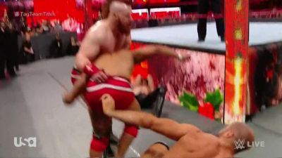 Cesaro_12_25_17_mp40836.jpg