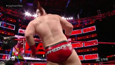 Cesaro_12_25_17_mp40939.jpg