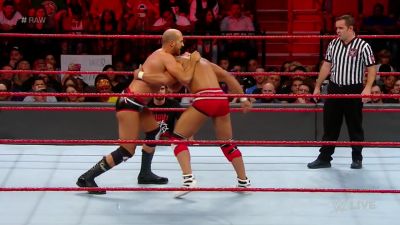 Cesaro_1_1_17_mp40603.jpg