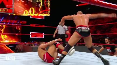 Cesaro_1_1_17_mp40800.jpg