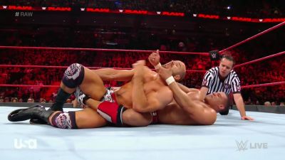 Cesaro_1_1_17_mp40850.jpg