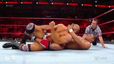 Cesaro_1_1_17_mp40851.jpg