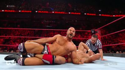 Cesaro_1_1_17_mp40855.jpg