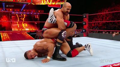 Cesaro_1_1_17_mp40993.jpg