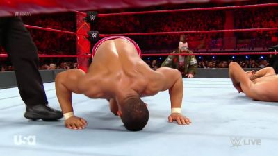 Cesaro_1_1_17_mp41108.jpg